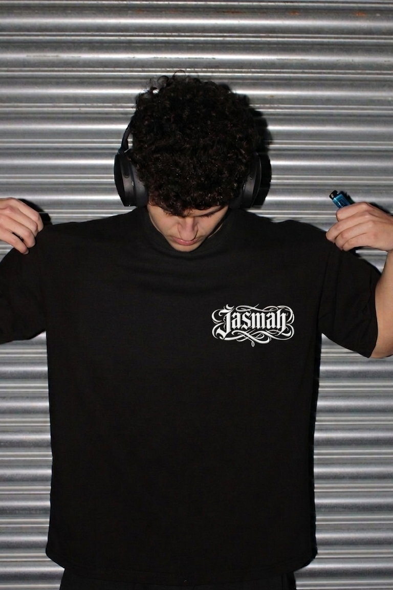 JASMAH Oversize Obsidian Tee